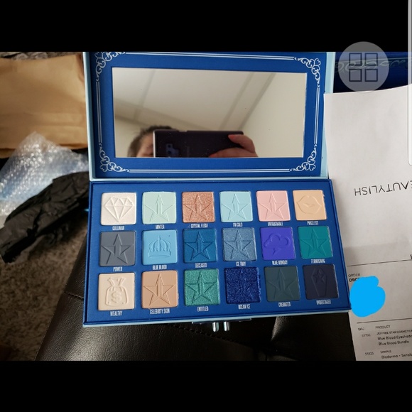 Jeffree Star Other - ♥️JEFFREE STAR BLUE BLOOD EYESHADOW PALETTE ♥️